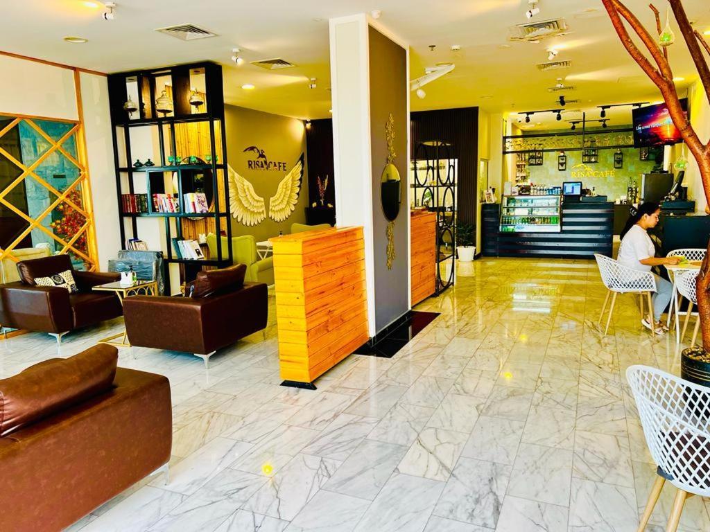 Golden Crown Hotel Alseeb Muscat Exteriér fotografie