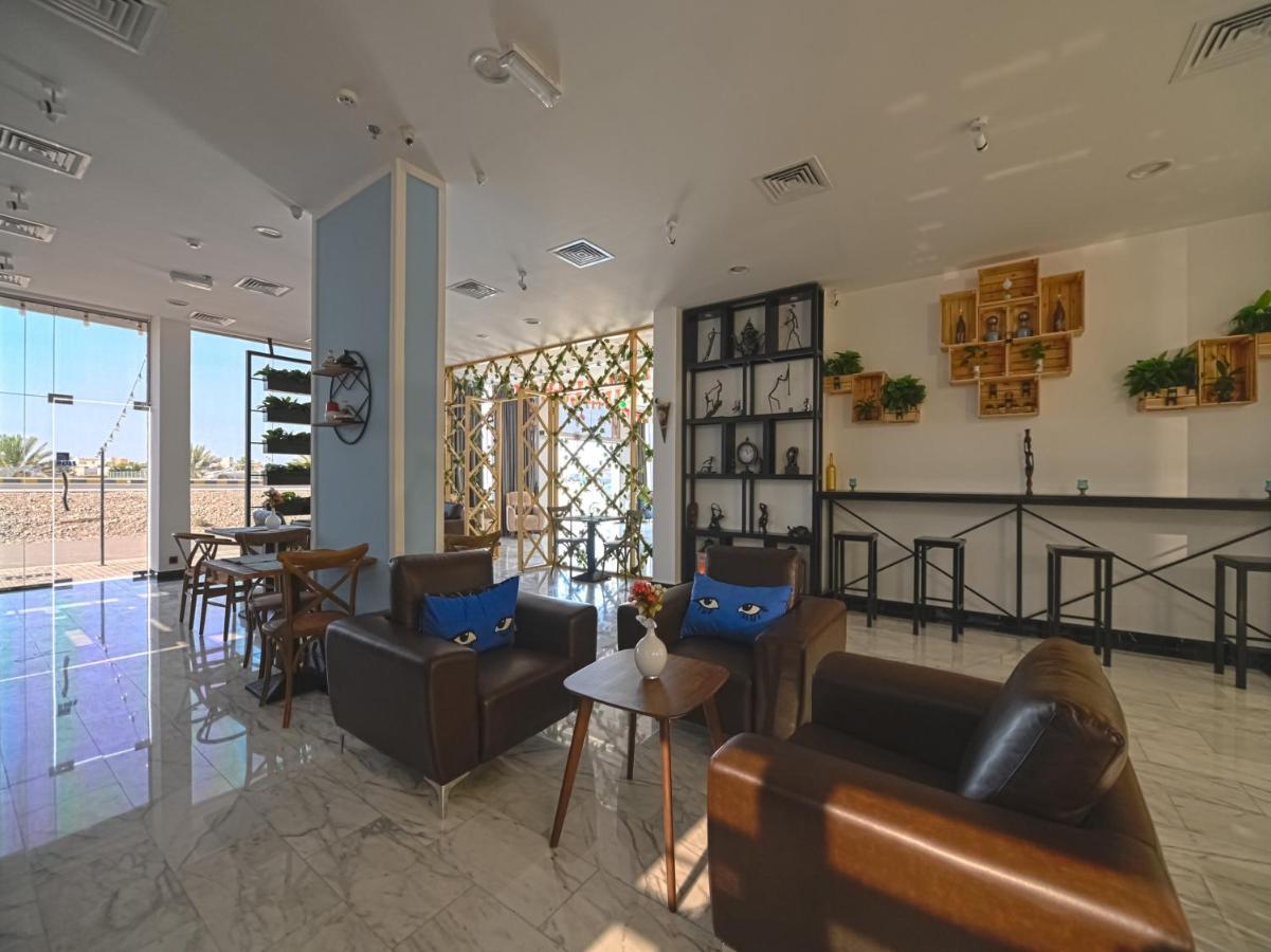Golden Crown Hotel Alseeb Muscat Exteriér fotografie